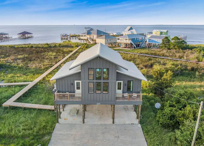 Peaceful 4br*private Pool*3-5 Min Walk To Beach! Gulf Shores